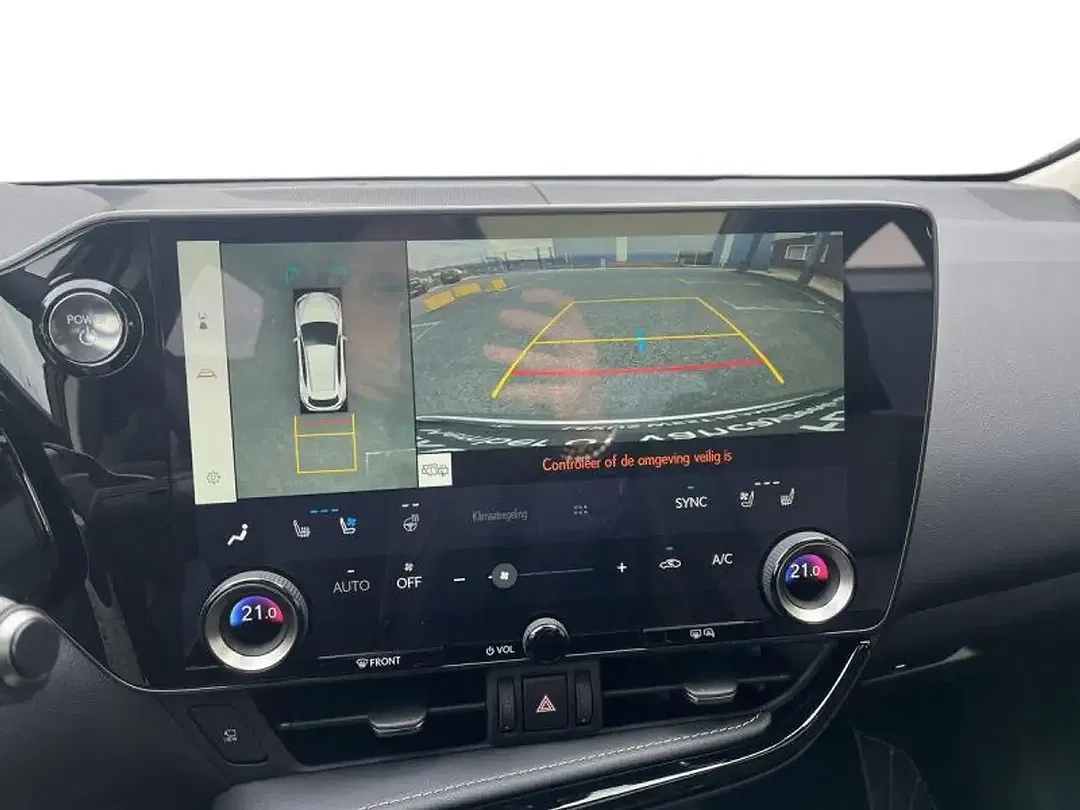 Lexus NX 450h+ - Thumbnail 11
