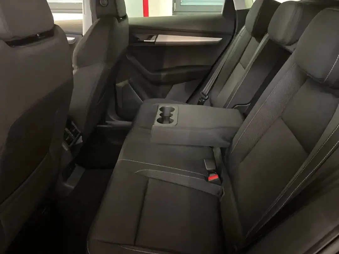 Skoda Karoq - Thumbnail 12