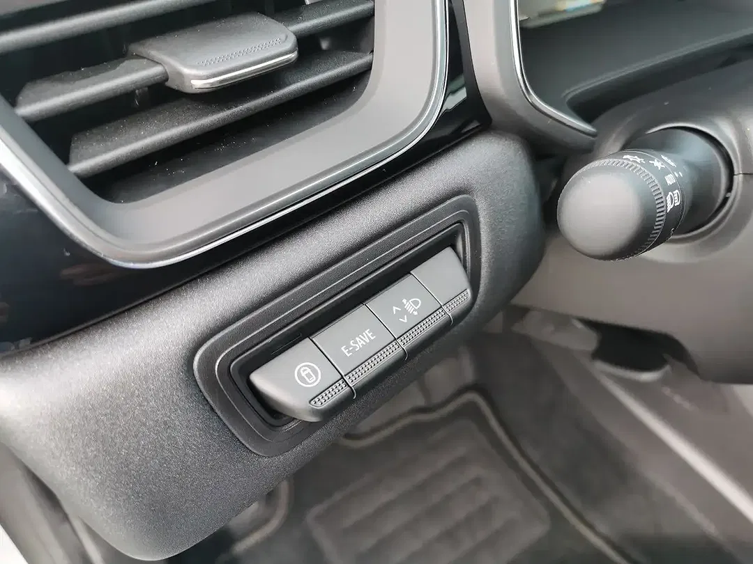 Mitsubishi ASX - Thumbnail 13