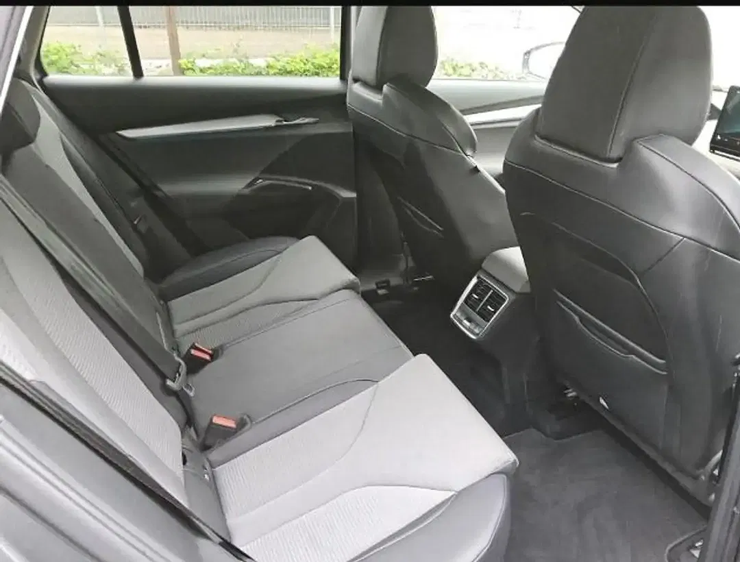 Skoda Enyaq - Thumbnail 7