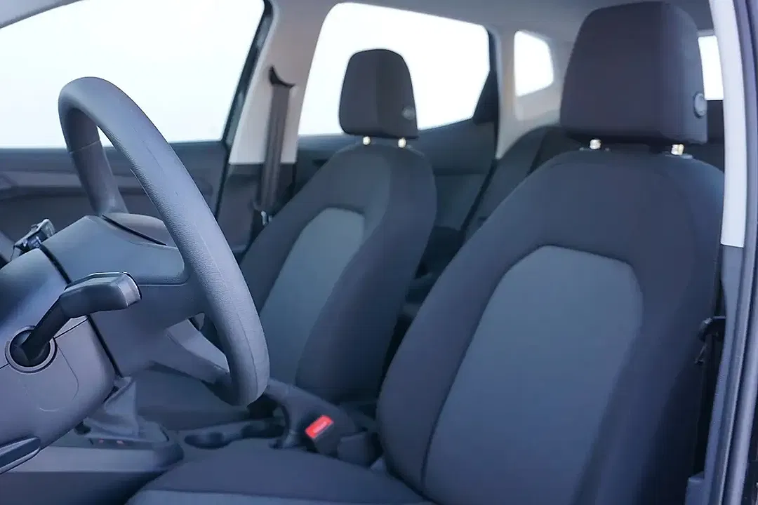 SEAT Arona - Thumbnail 12