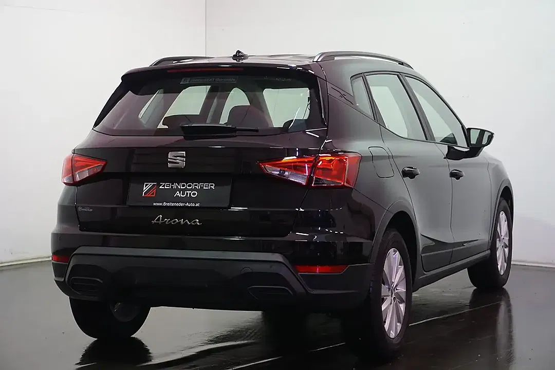 SEAT Arona - Thumbnail 7