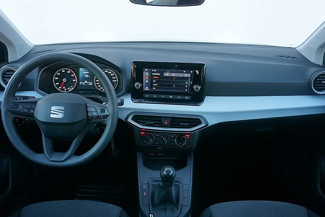 SEAT Arona - Thumbnail 8