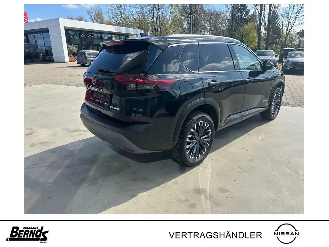 Nissan X-Trail - Thumbnail 4