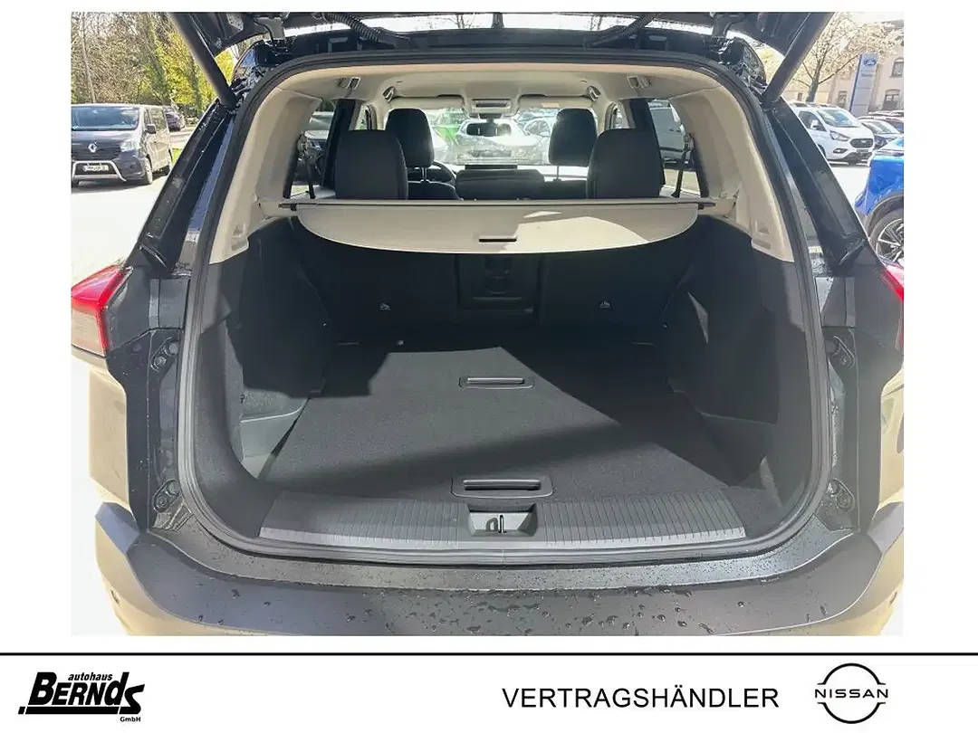 Nissan X-Trail - Thumbnail 6