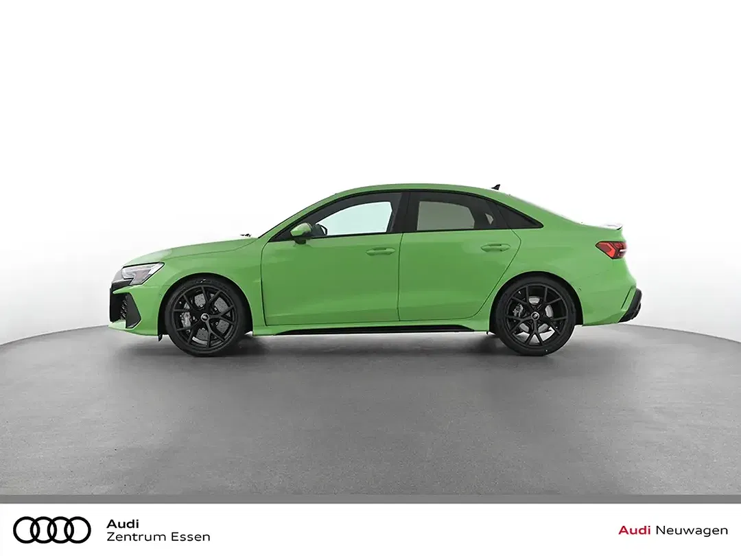 Audi RS3 - Thumbnail 3