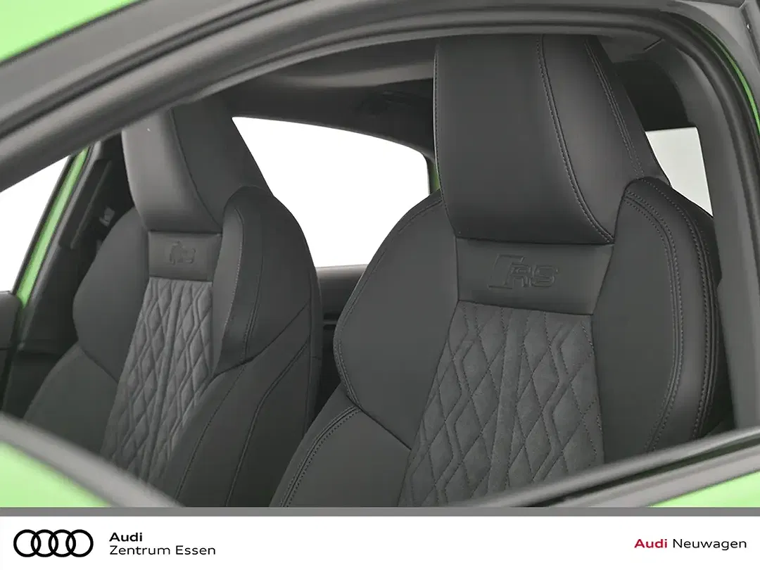 Audi RS3 - Thumbnail 9