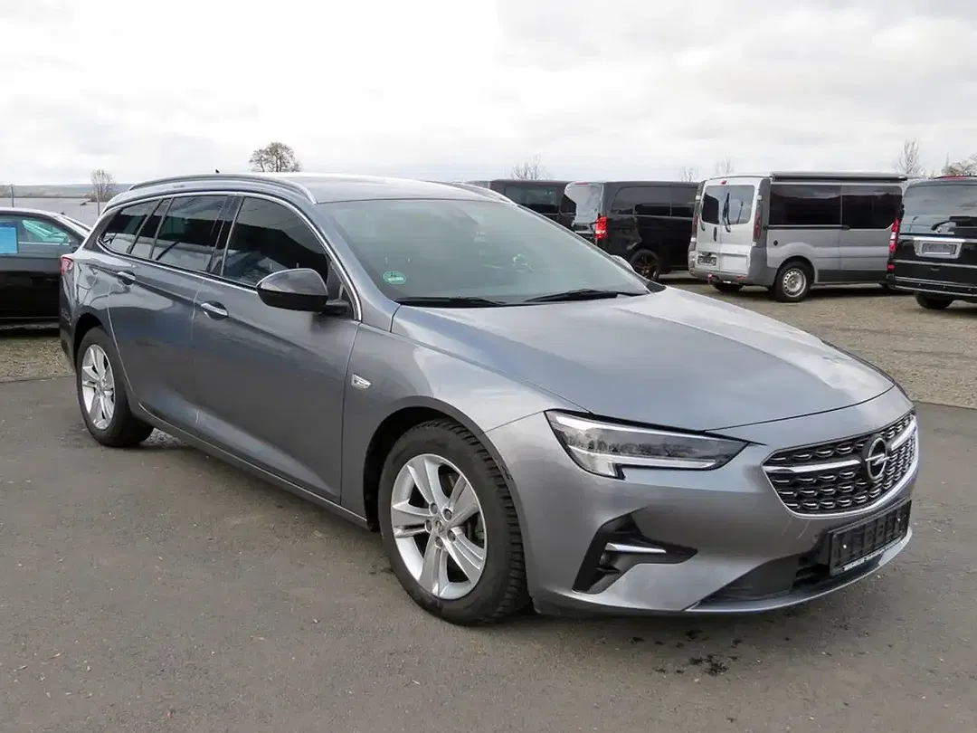Opel Insignia - Thumbnail 4