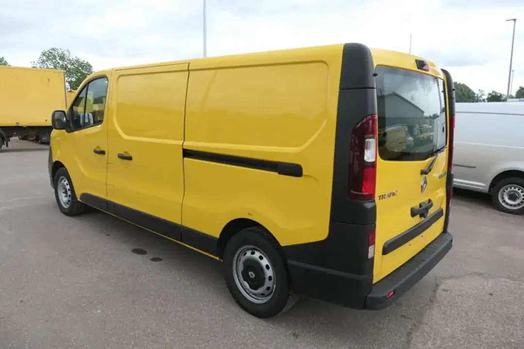 Renault Trafic - Thumbnail 3