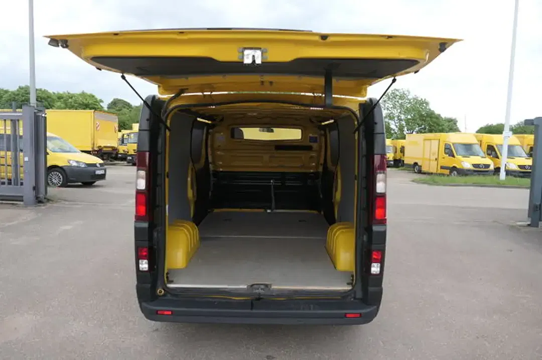 Renault Trafic - Thumbnail 5