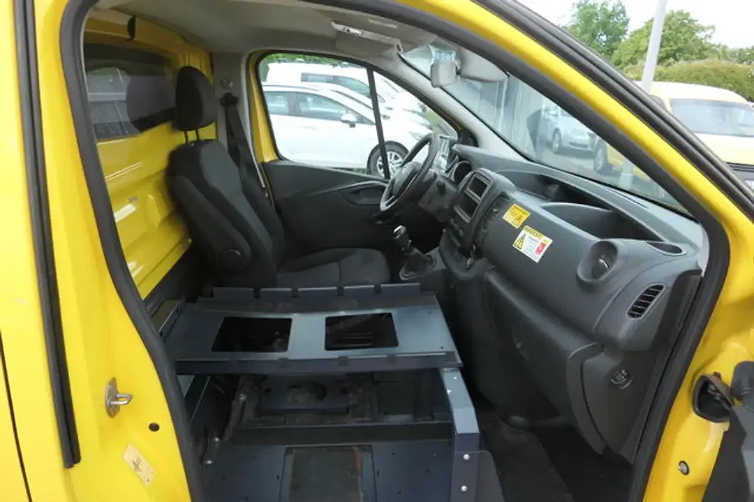 Renault Trafic - Thumbnail 7