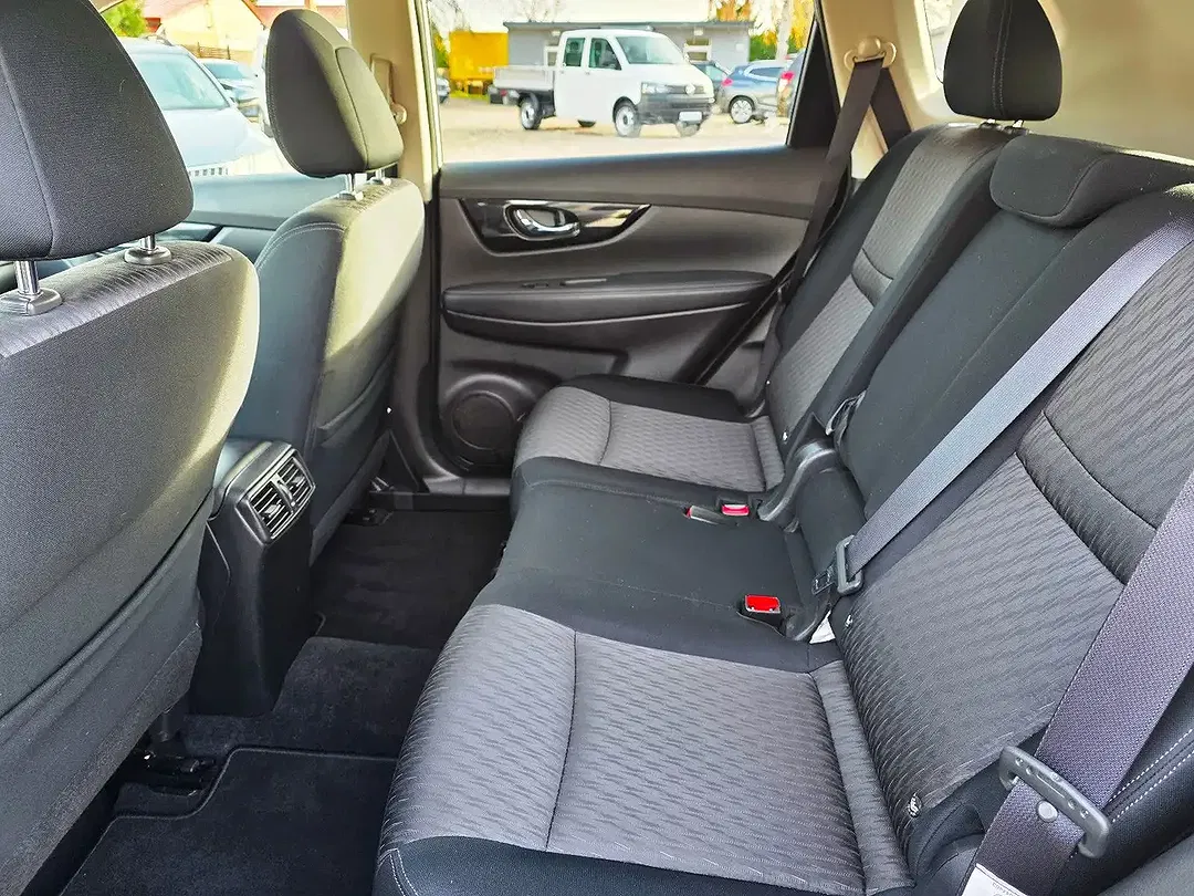 Nissan X-Trail - Thumbnail 7