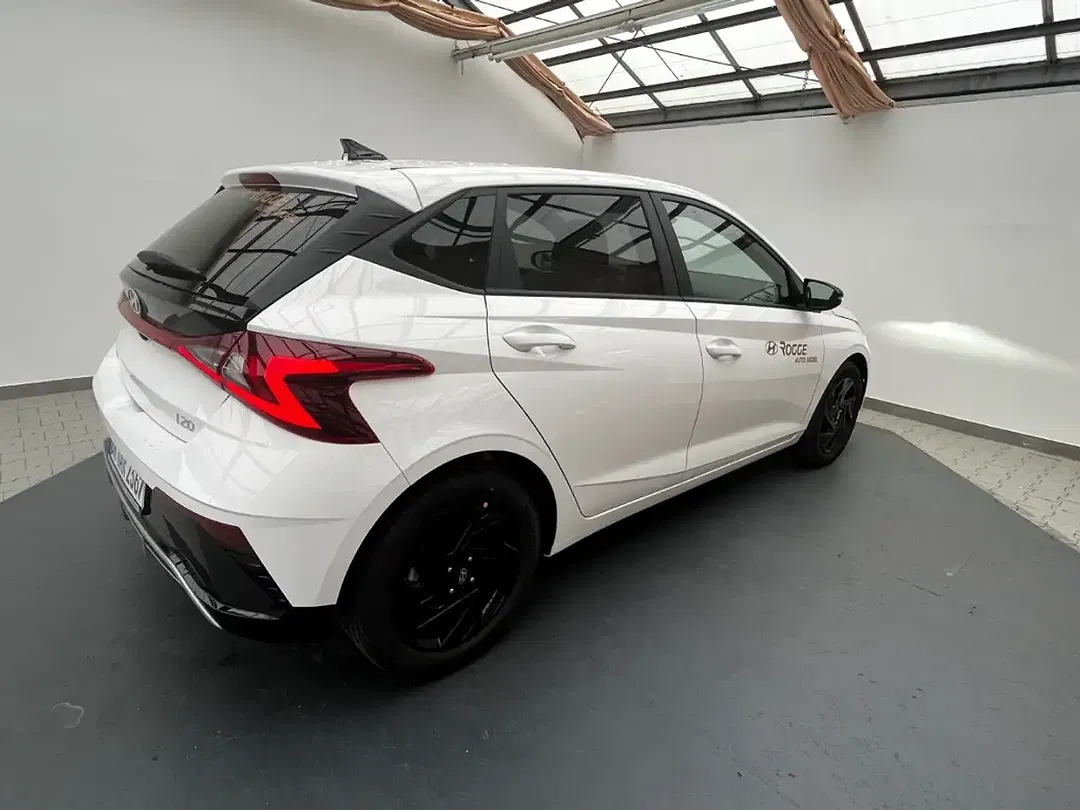 Hyundai i20 - Thumbnail 4