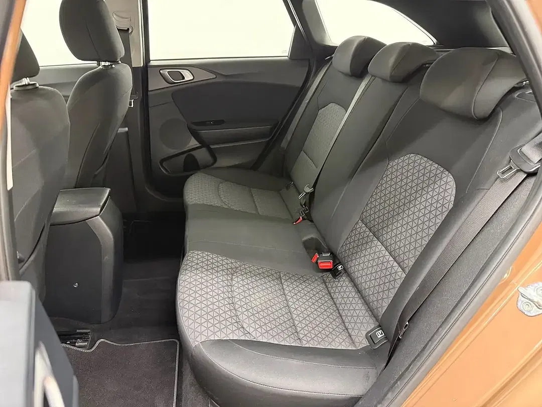 Kia Ceed SW / cee'd SW - Thumbnail 14