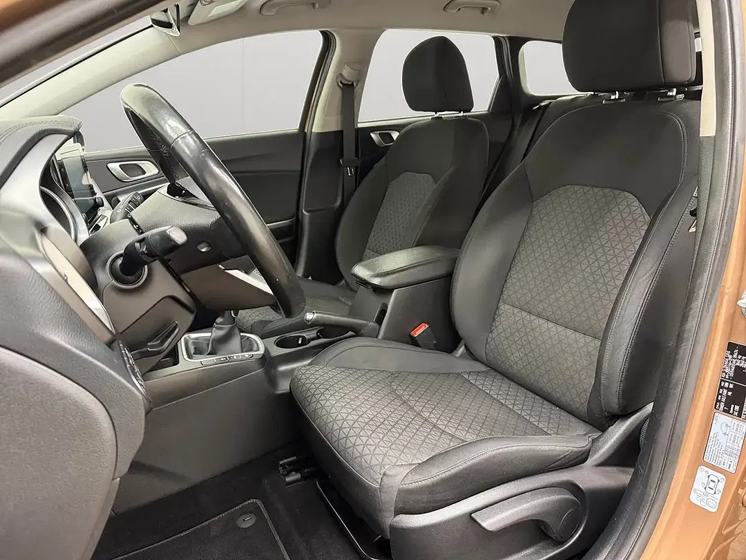 Kia Ceed SW / cee'd SW - Thumbnail 7