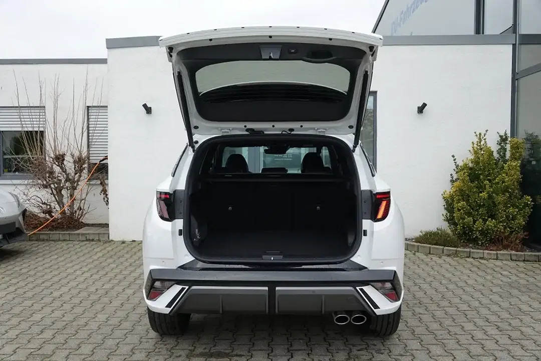 Hyundai TUCSON - Thumbnail 6