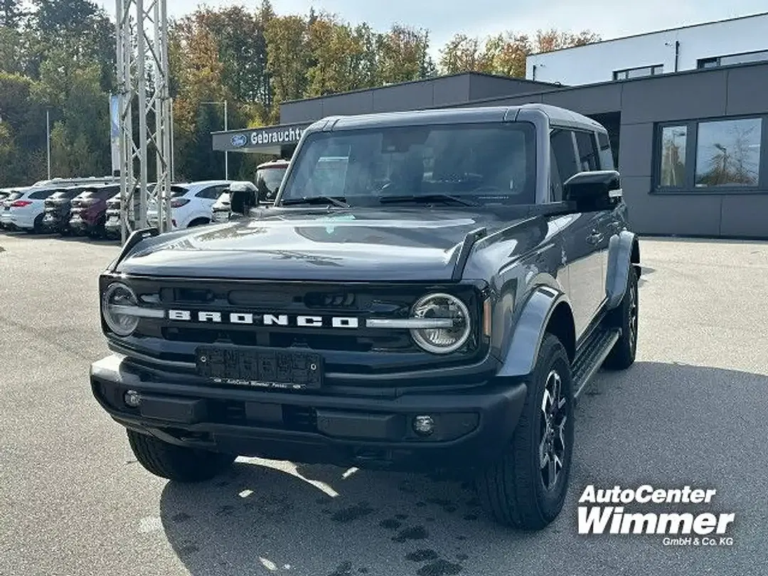 Ford Bronco 2.7 4x4