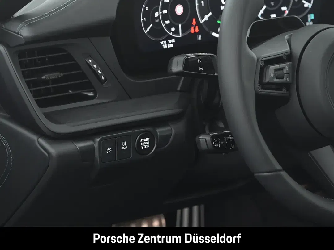 Porsche 992 - Thumbnail 14