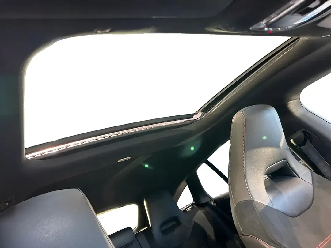 Mercedes-Benz CLA 220 - Thumbnail 13