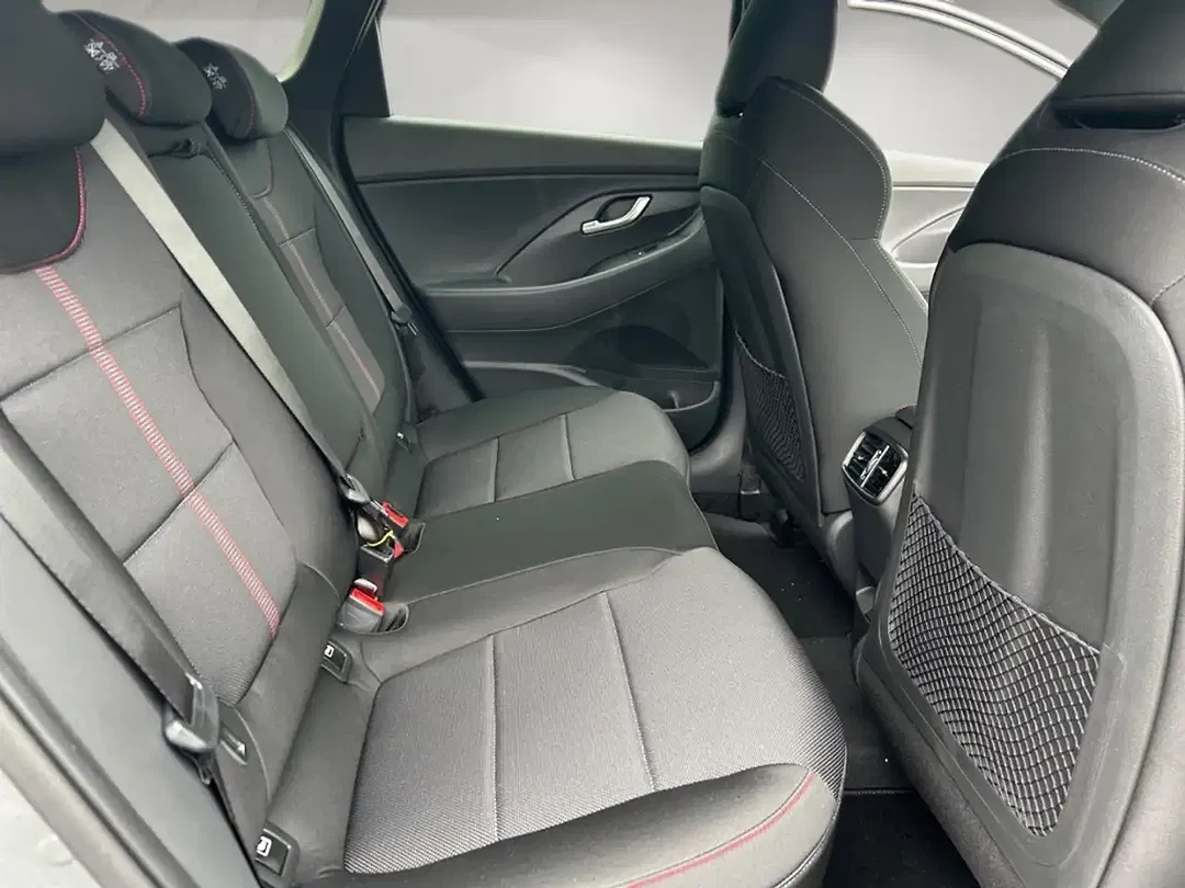 Hyundai i30 - Thumbnail 13