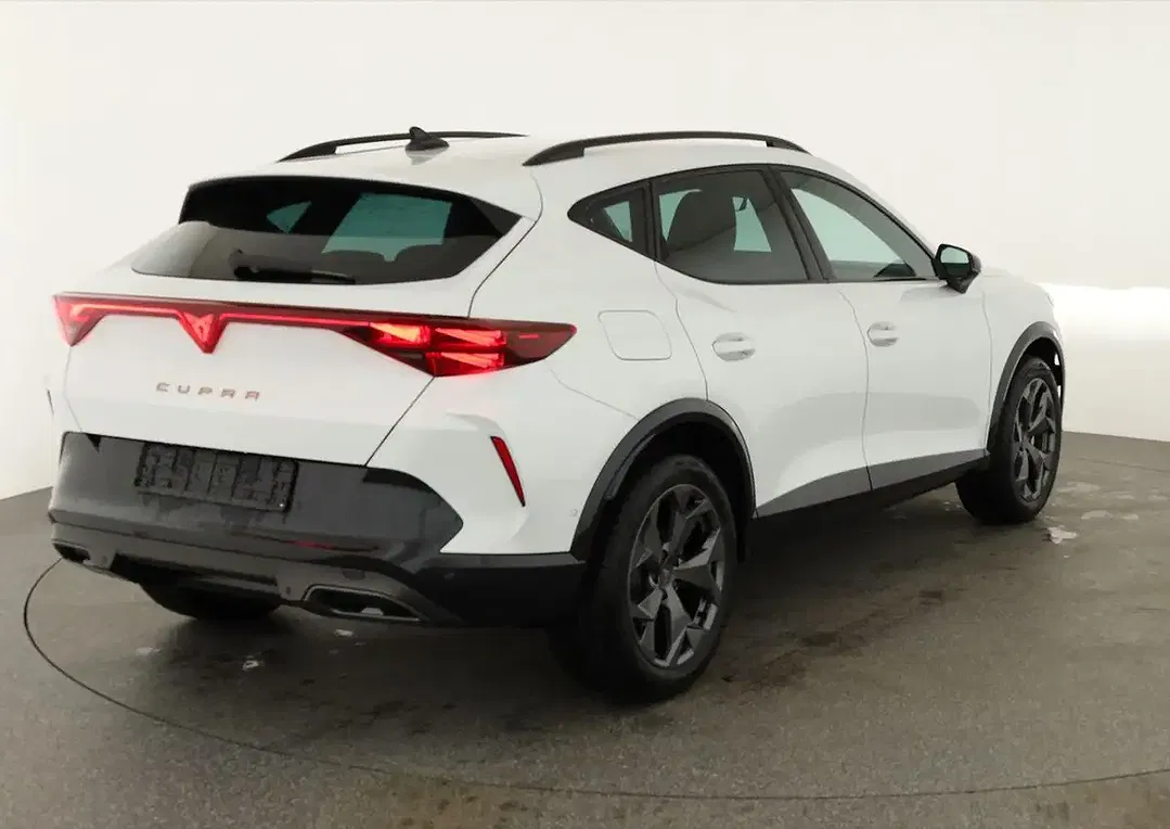 CUPRA Formentor - Thumbnail 3