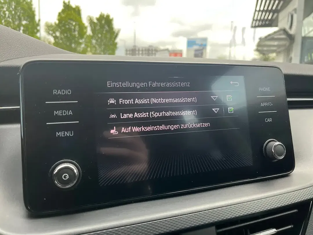 Skoda Kamiq - Thumbnail 15