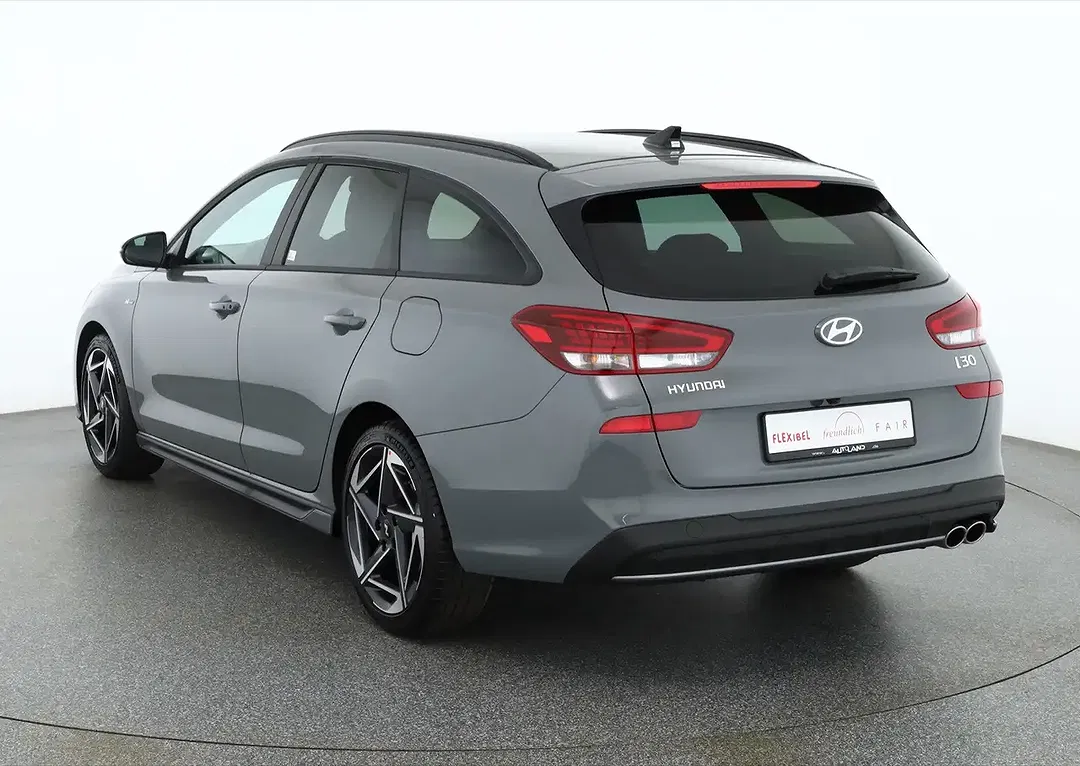 Hyundai i30 - Thumbnail 2