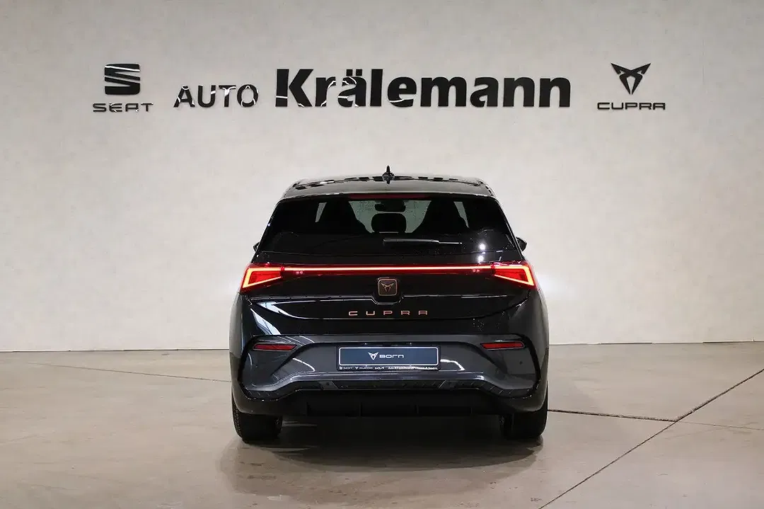 CUPRA Born - Thumbnail 6