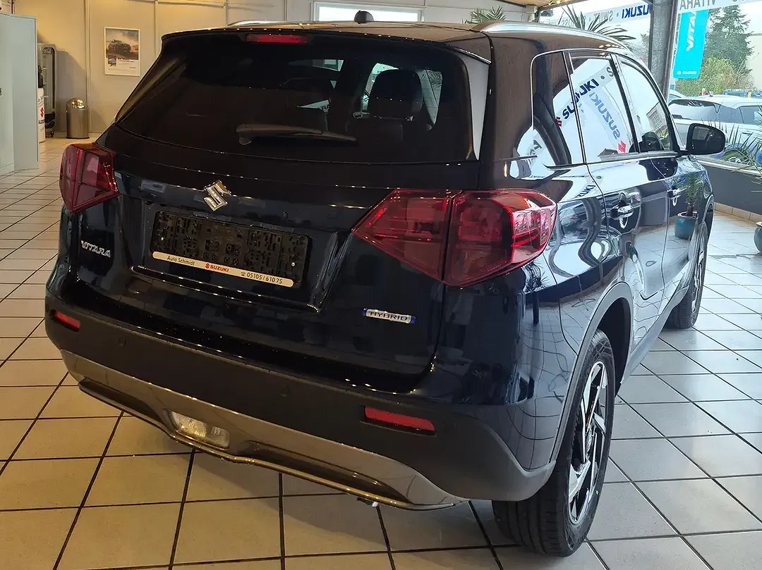 Suzuki Vitara - Thumbnail 10