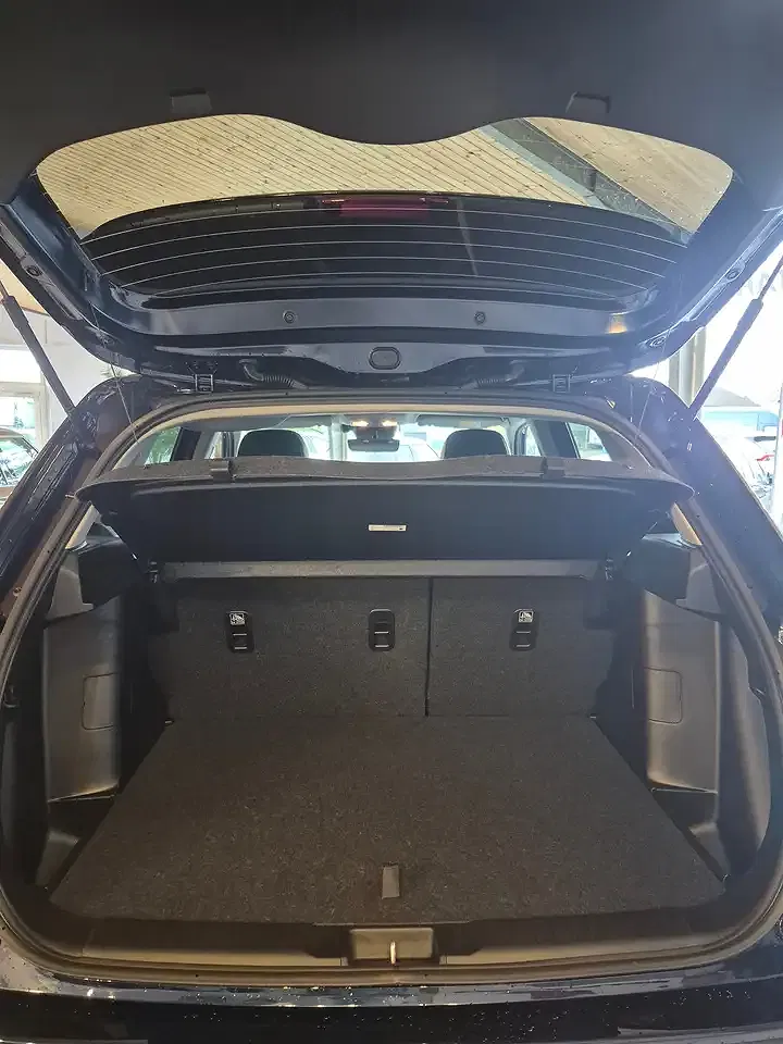 Suzuki Vitara - Thumbnail 14