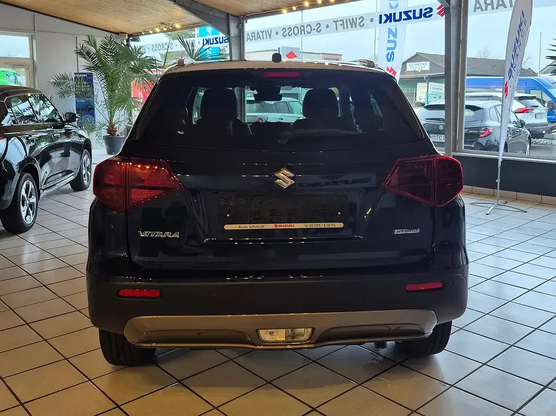 Suzuki Vitara - Thumbnail 9