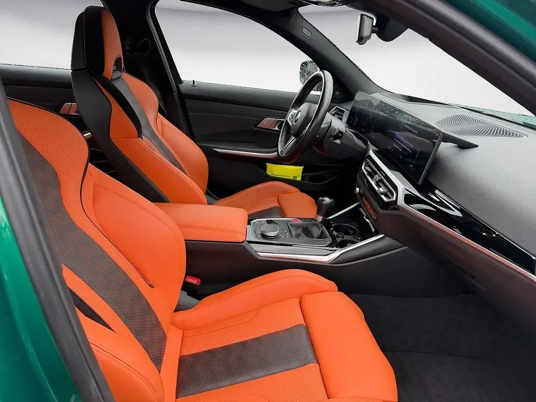BMW M3 - Thumbnail 3