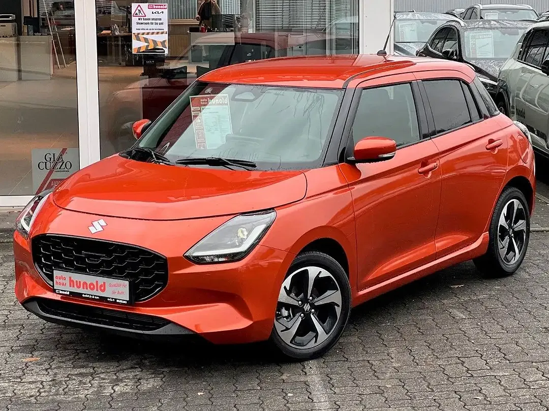 Suzuki Swift - Thumbnail 1