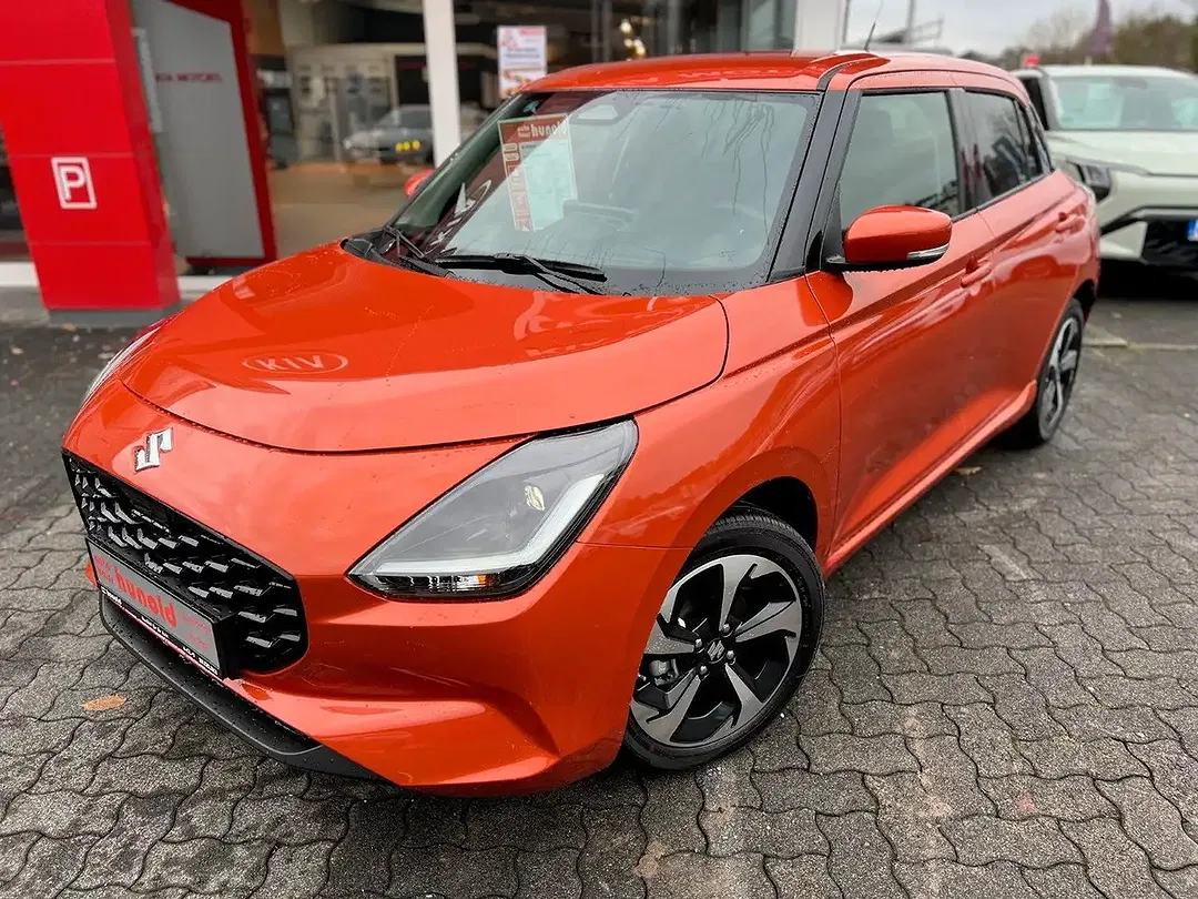 Suzuki Swift - Thumbnail 3