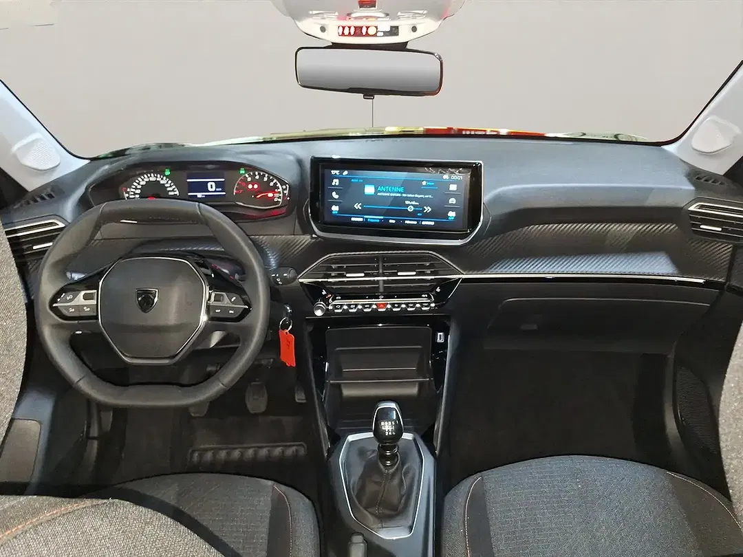 Peugeot 208 - Thumbnail 12