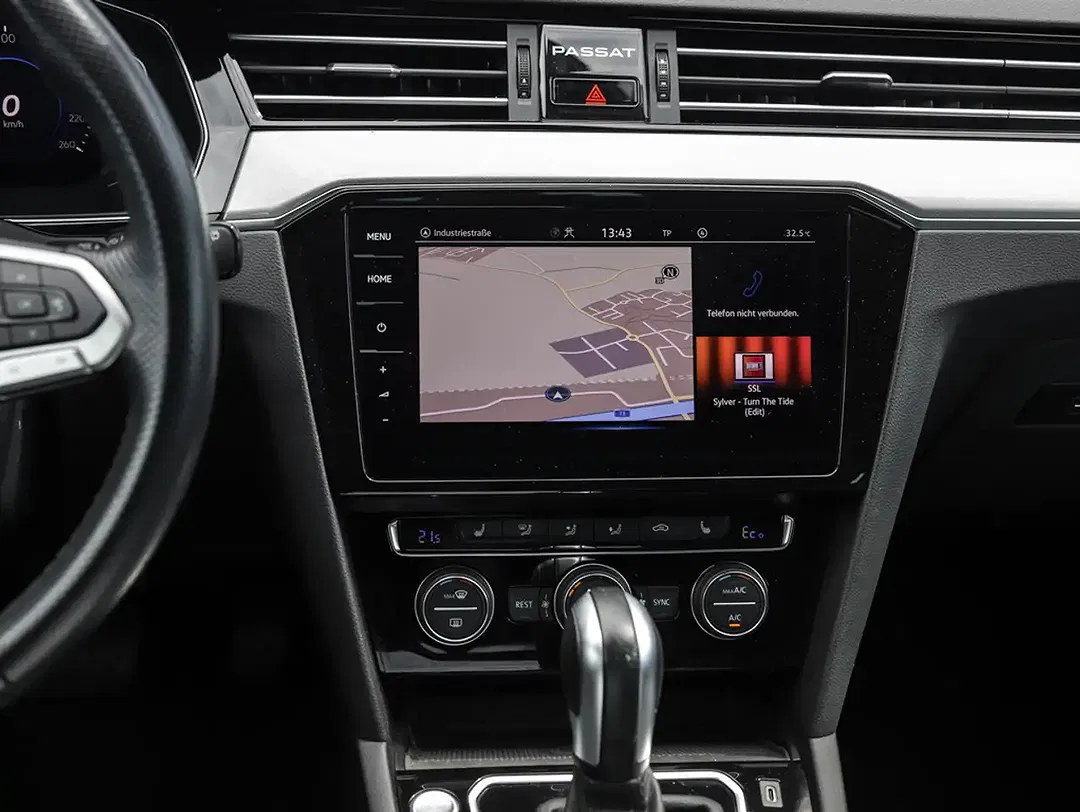 Volkswagen Passat Variant - Thumbnail 9