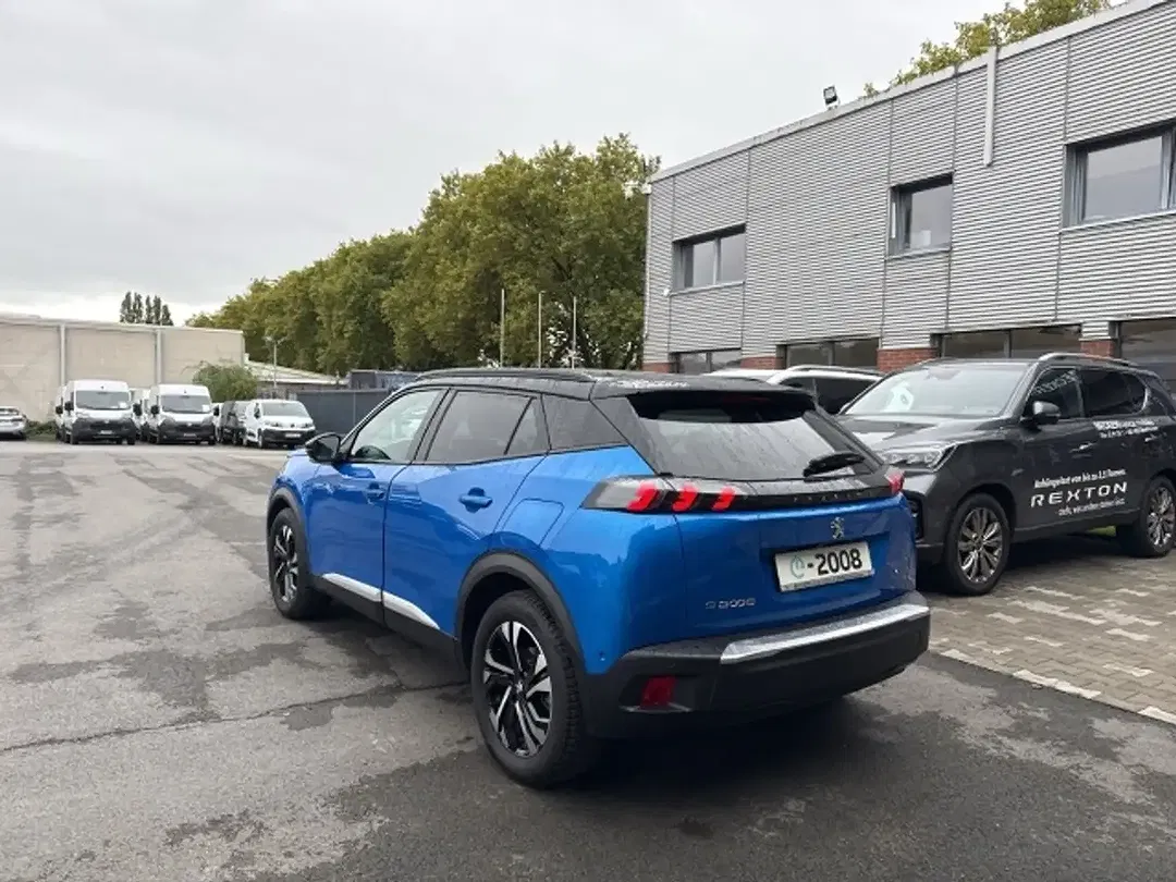 Peugeot 2008 - Thumbnail 5