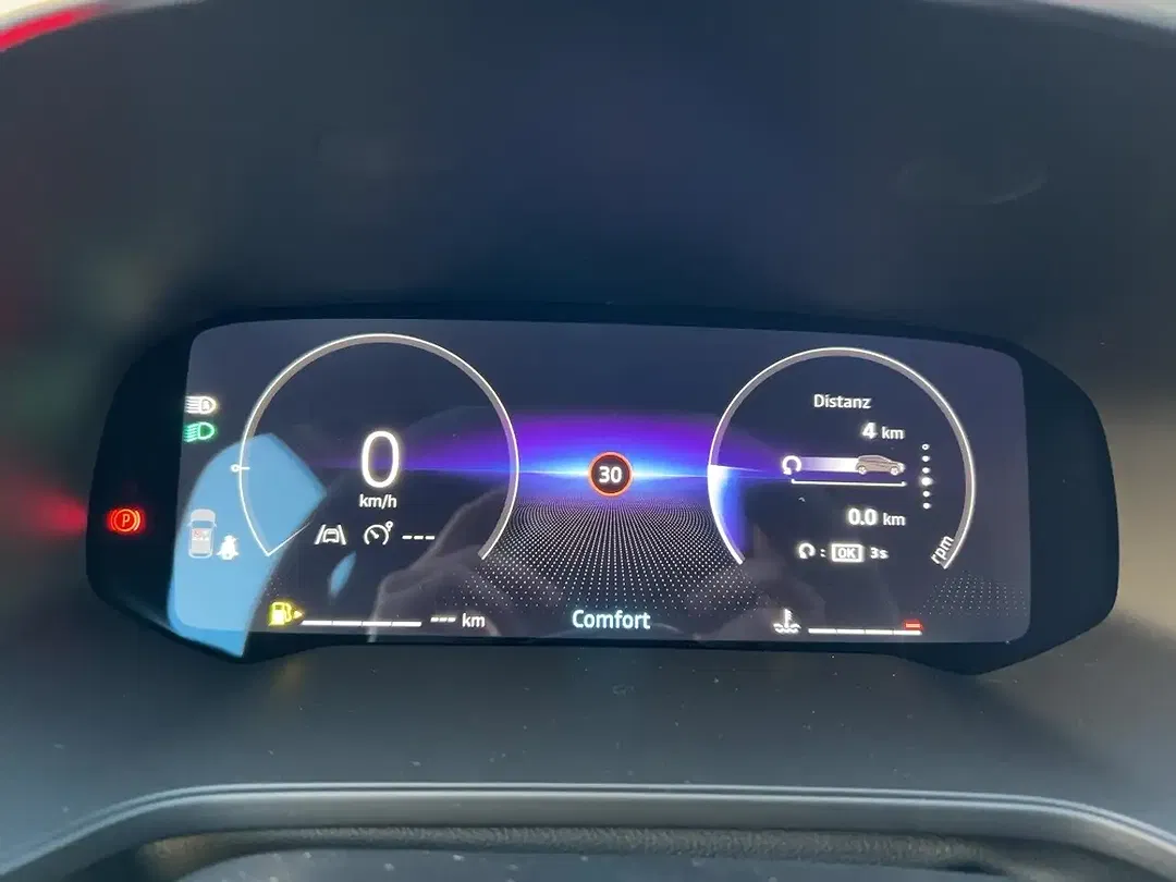 Renault Captur - Thumbnail 7