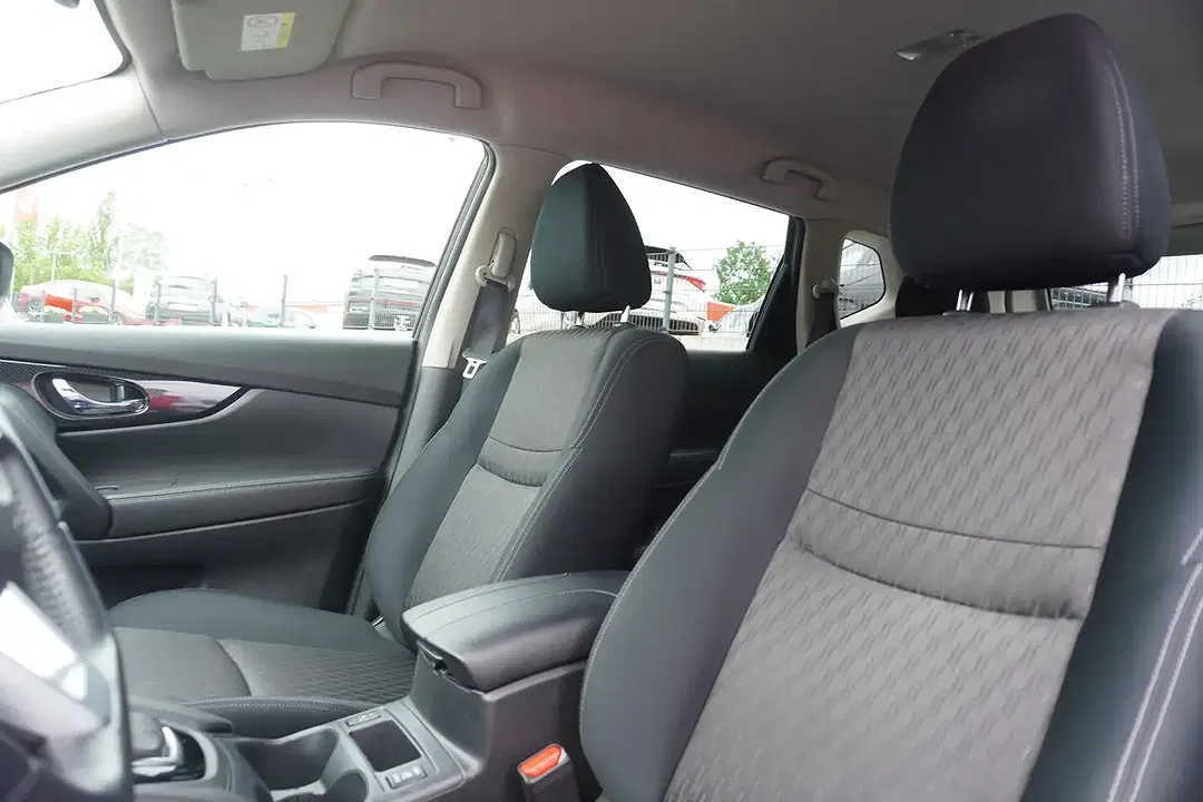 Nissan X-Trail - Thumbnail 11