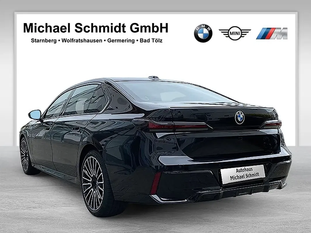 BMW 740 - Thumbnail 3