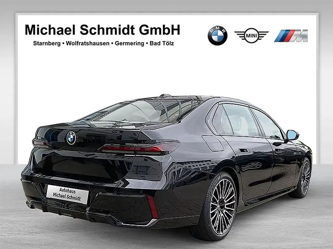 BMW 740 - Thumbnail 5