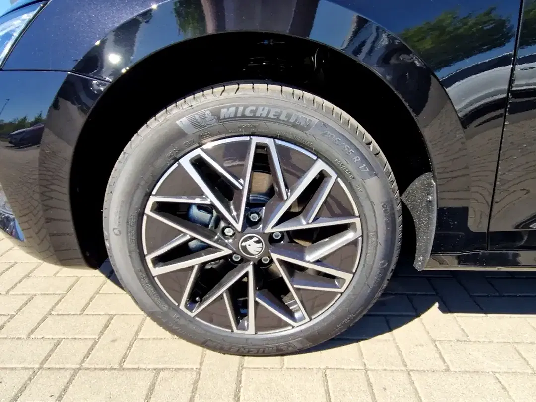 Skoda Octavia - Thumbnail 14