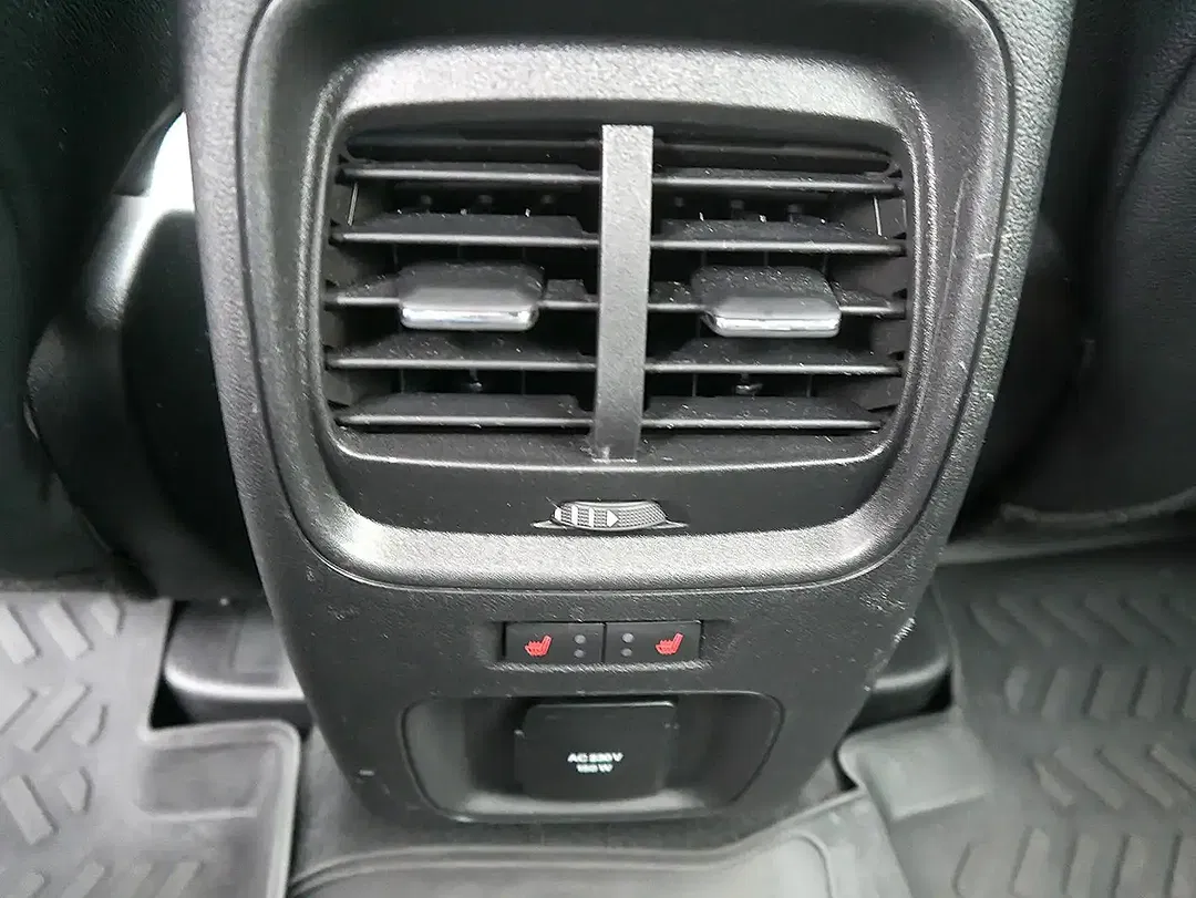 Ford Kuga - Thumbnail 11