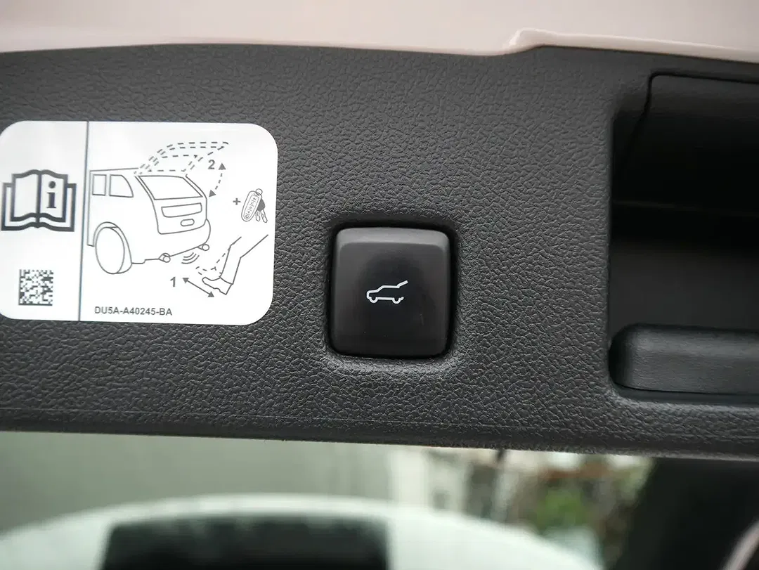 Ford Kuga - Thumbnail 13