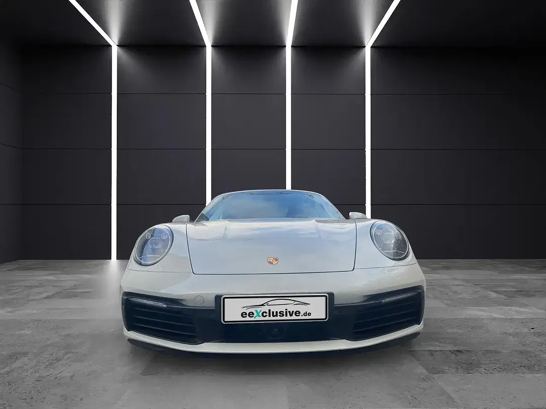 Porsche 992 - Thumbnail 17
