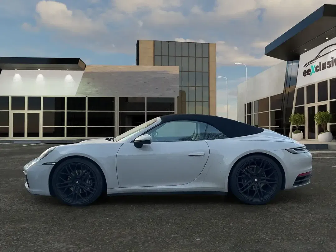Porsche 992 - Thumbnail 2