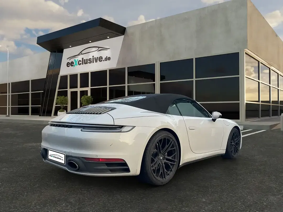 Porsche 992 - Thumbnail 6