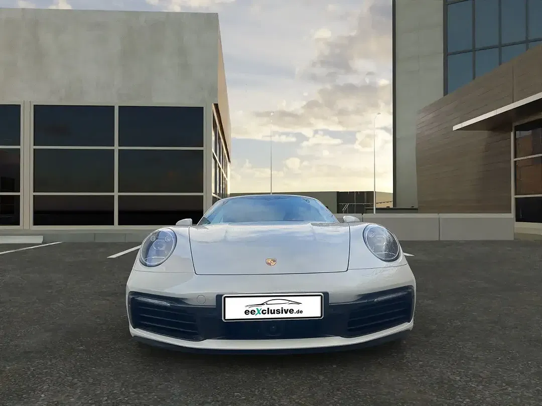 Porsche 992 - Thumbnail 7