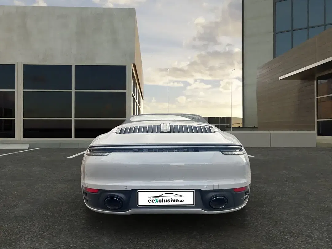 Porsche 992 - Thumbnail 8