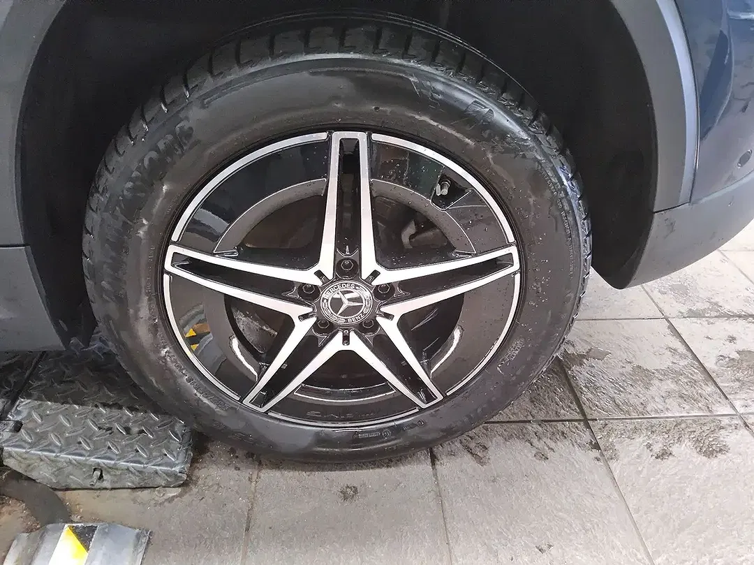 Mercedes-Benz EQA - Thumbnail 10